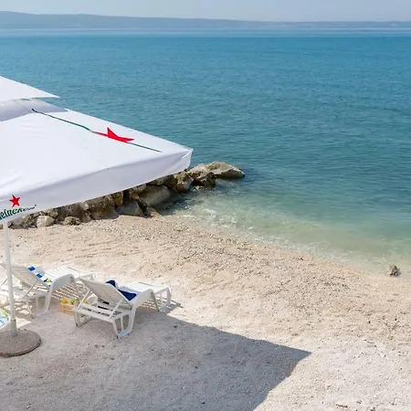 Beachfront Toma Apartman